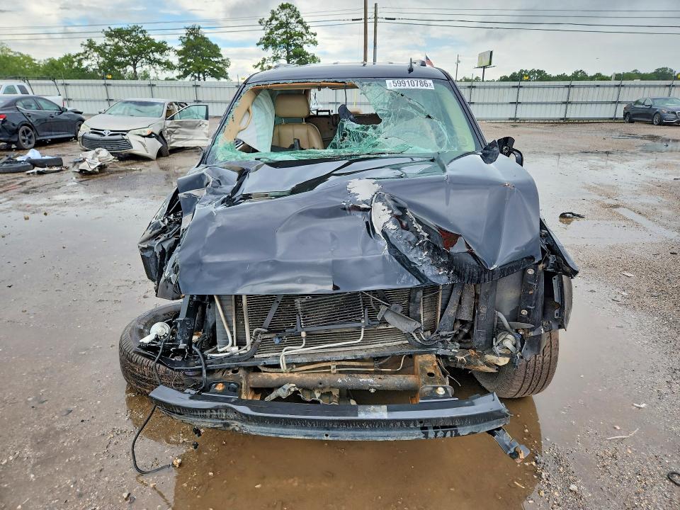 Photo 5 from auction – 2010 CHEVROLET TAHOE with VIN 1GNUCBE07AR175329