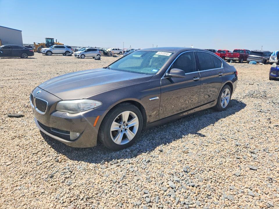 BMW 528 2011 with VIN WBAFR1C59BC742893 - Photo from auction