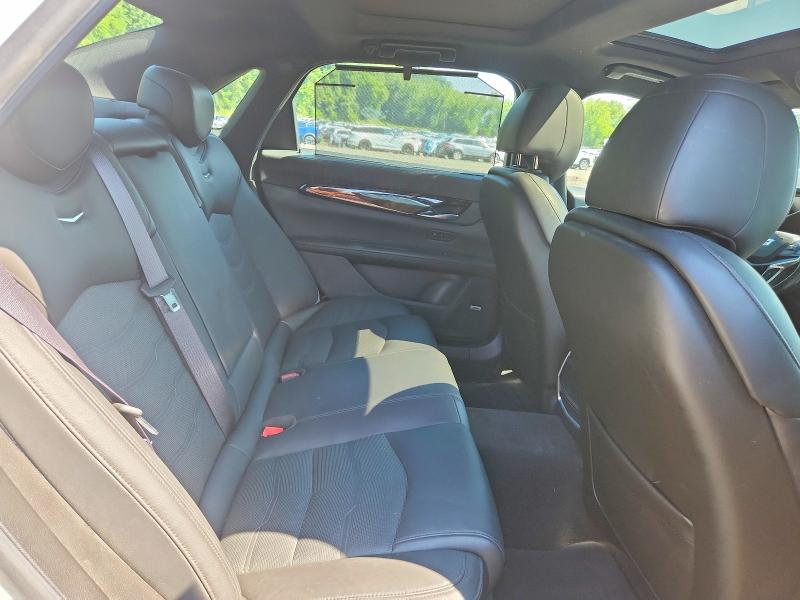Photo 10 from auction – 2016 CADILLAC CT6 with VIN 1G6KG5R65GU158381