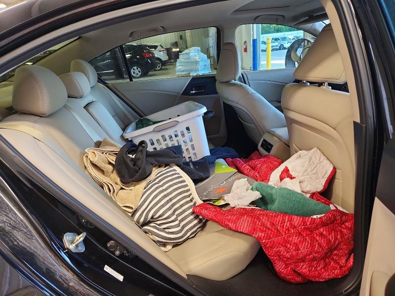 Photo 10 from auction – 2014 HONDA ACCORD with VIN 1HGCR2F88EA193643