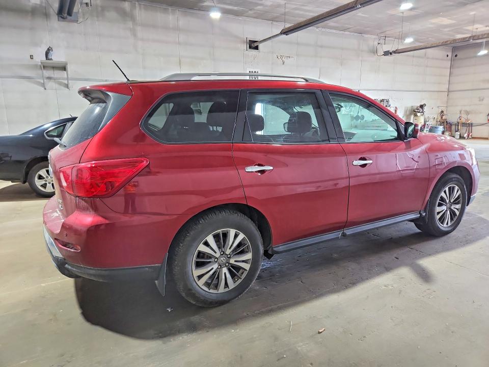 Photo 3 from auction – 2018 NISSAN PATHFINDER with VIN 5N1DR2MM3JC609353