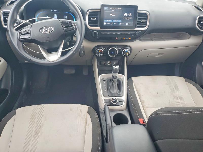 Photo 8 from auction – 2023 HYUNDAI VENUE with VIN KMHRC8A34PU246456