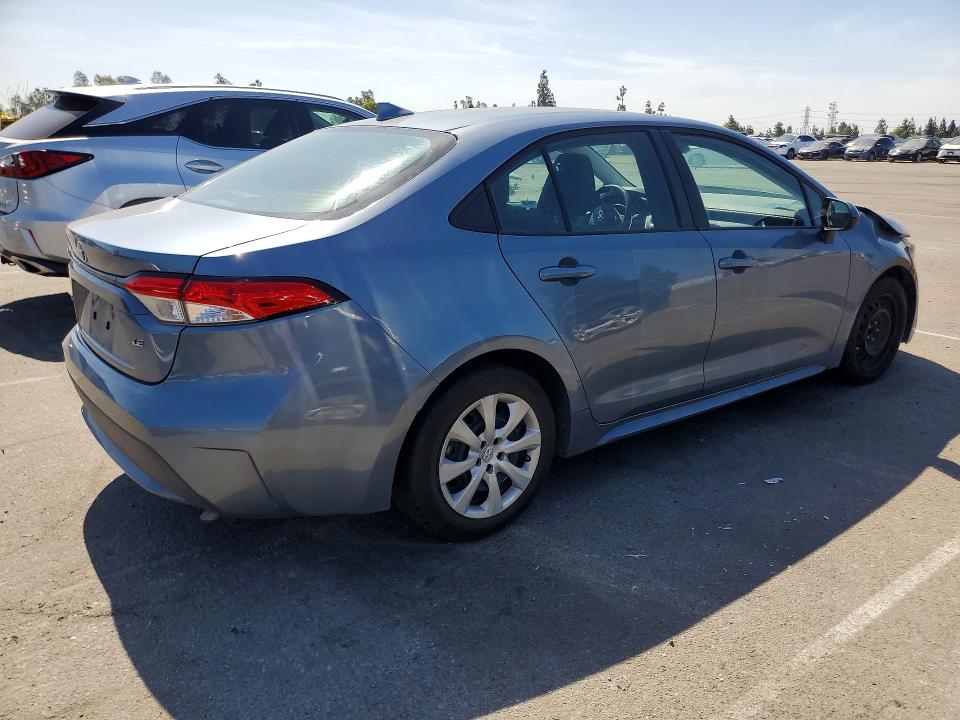Photo 3 from auction – 2021 TOYOTA COROLLA with VIN 5YFEPMAE3MP215726