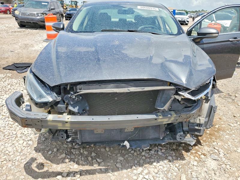 Photo 11 from auction – 2017 FORD FUSION with VIN 3FA6P0HD8HR254781