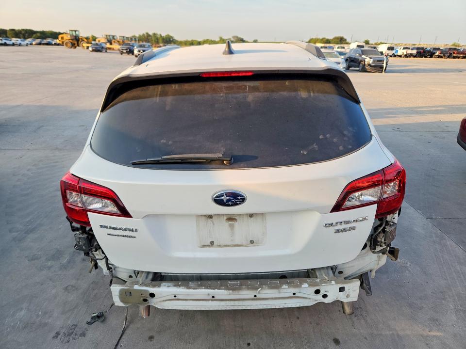 Foto 6 de la subasta – 2018 SUBARU OUTBACK con VIN 4S4BSETC4J3239259