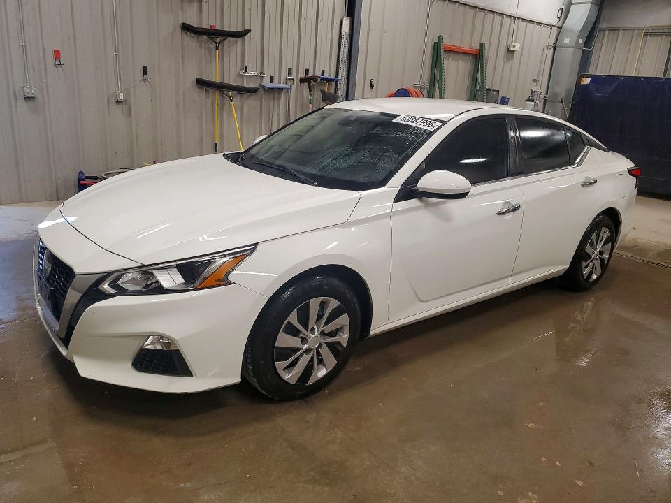 NISSAN ALTIMA 2019 with VIN 1N4BL4BV1KC244828 - Photo from auction