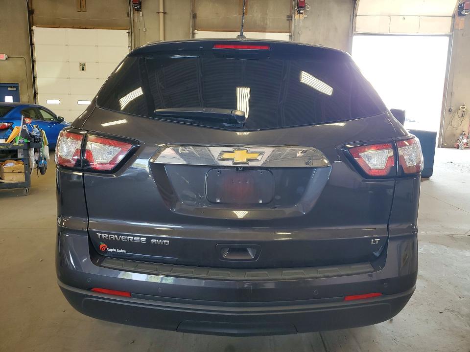 Photo 6 from auction – 2017 CHEVROLET TRAVERSE with VIN 1GNKVGKD7HJ138313