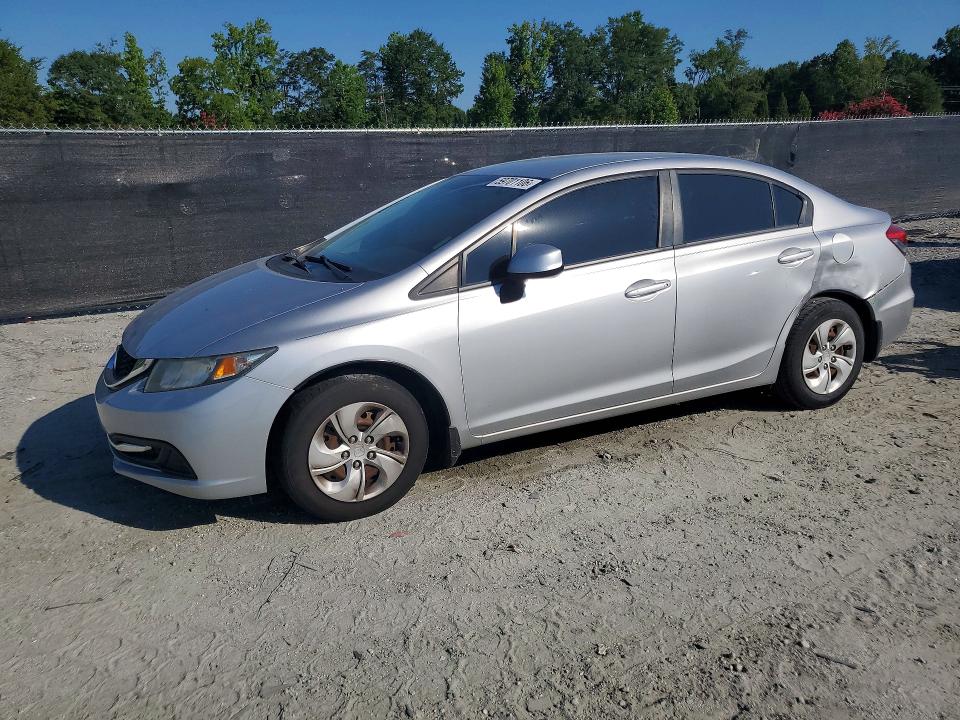 HONDA CIVIC 2013 مع رقم تعريف المركبة 19XFB2F57DE009066 - صورة من المزاد