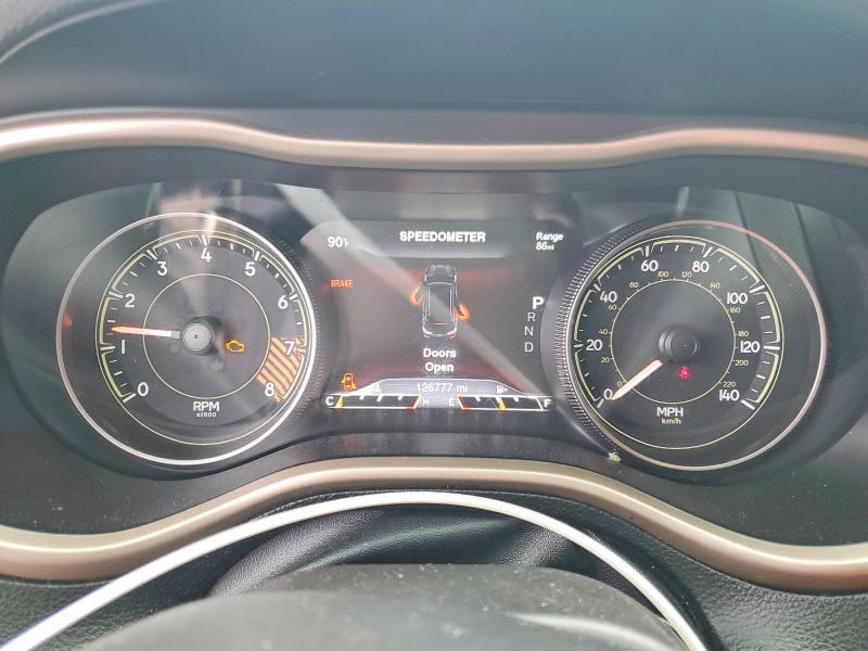 Photo 9 from auction – 2014 JEEP CHEROKEE with VIN 1C4PJLDS1EW238176