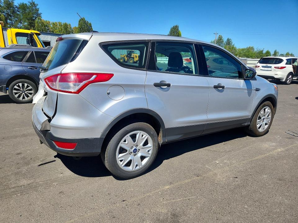 Photo 3 from auction – 2013 FORD ESCAPE with VIN 1FMCU0F78DUC46388