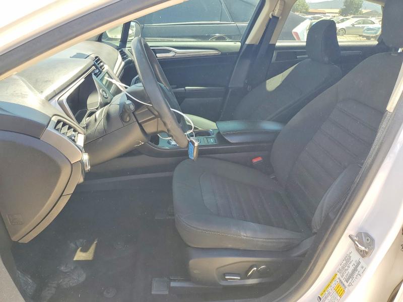 Photo 7 from auction – 2020 FORD FUSION with VIN 3FA6P0LU1LR170883