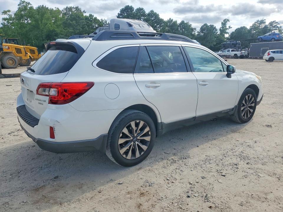 Photo 3 from auction – 2015 SUBARU OUTBACK with VIN 4S4BSENC7F3226364