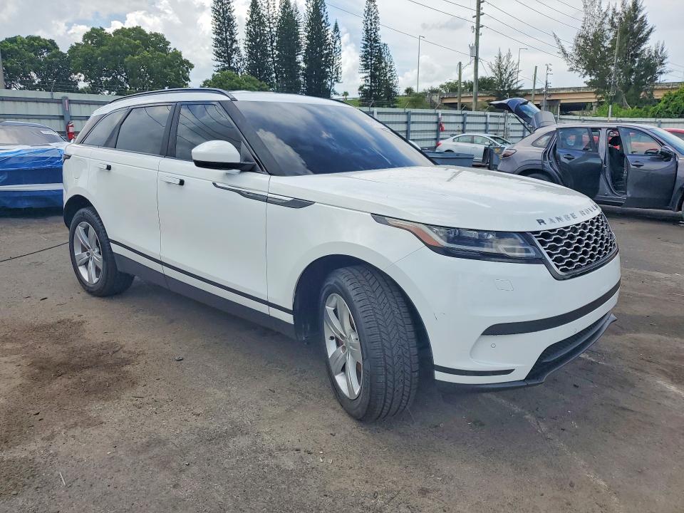 Photo 4 from auction – 2019 LAND ROVER RANGE ROVER VELAR with VIN SALYB2EXXKA782750