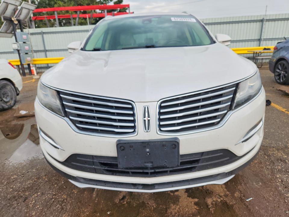 Photo 5 from auction – 2017 LINCOLN MKC with VIN 5LMCJ3D95HUL57336