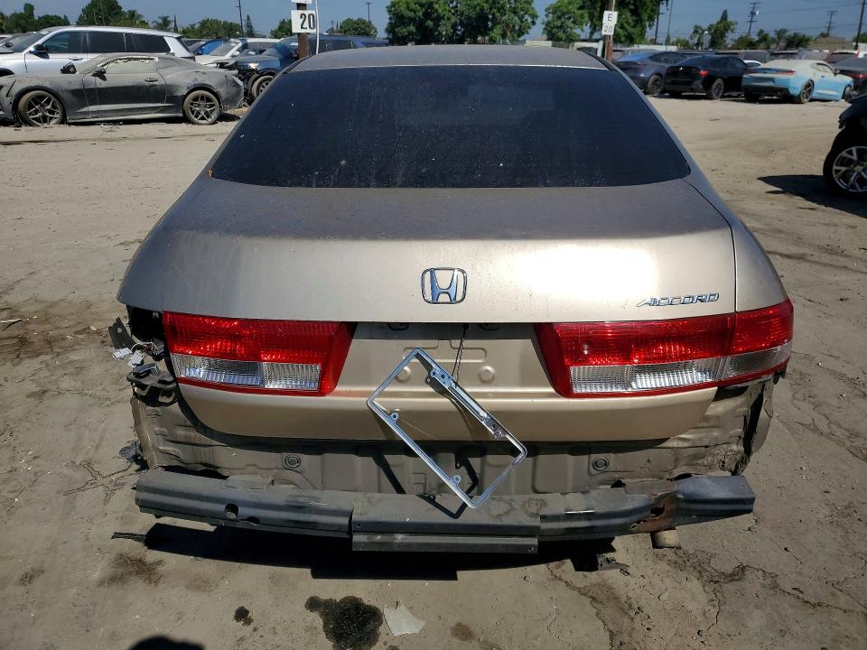 Photo 6 from auction – 2004 HONDA ACCORD with VIN JHMCM56324C037277
