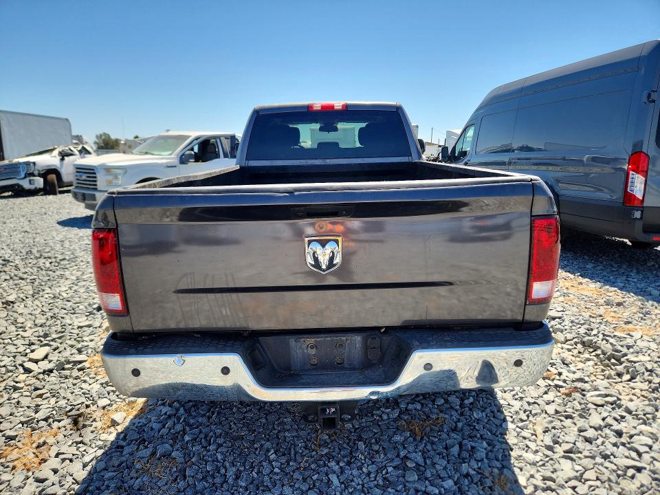 Photo 6 from auction – 2015 RAM 3500 with VIN 3C63R2GJ6FG523113
