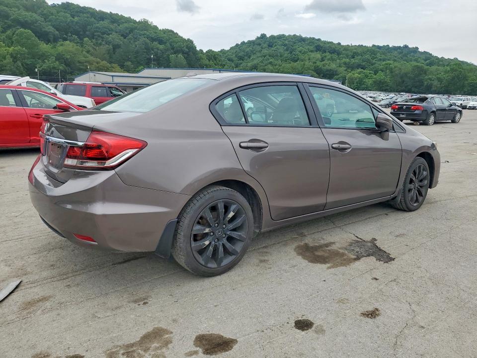 Photo 3 from auction – 2014 HONDA CIVIC with VIN 2HGFB2F90EH518703