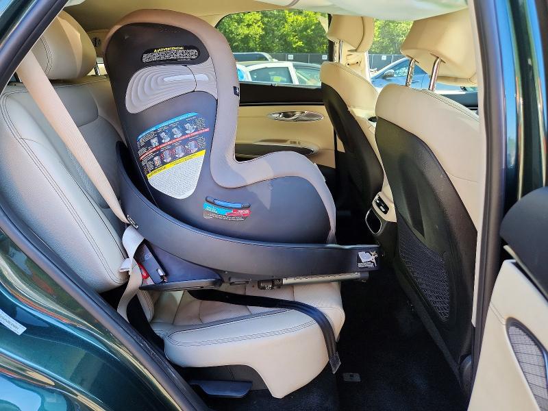 Photo 11 from auction – 2023 GENESIS GV70 with VIN KMUMADTB6PU095912