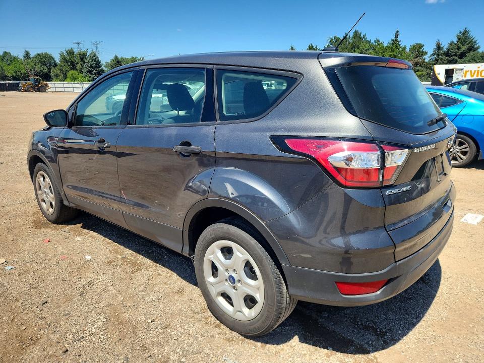 Photo 2 from auction – 2018 FORD ESCAPE with VIN 1FMCU0F71JUC48334