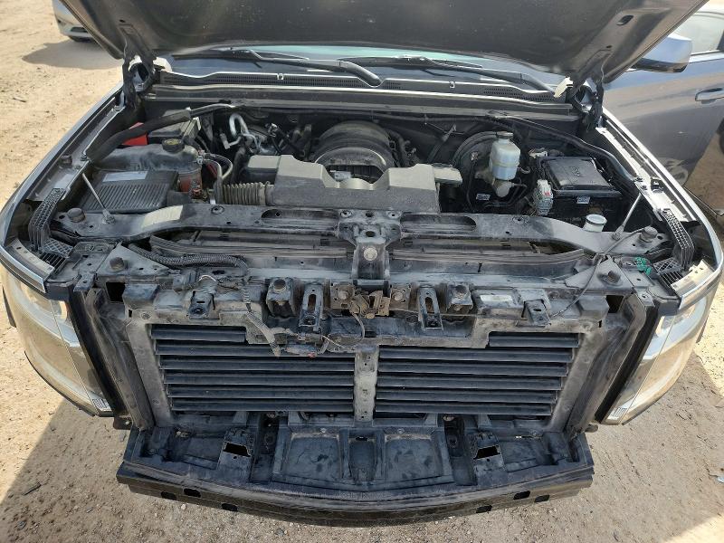 Снимка 12 от търг – 2019 CHEVROLET SUBURBAN с VIN 1GNSCHKC9KR359830