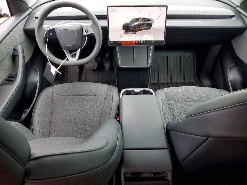 صورة رقم 8 من المزاد - 2026 TESLA MODEL Y مع VIN 7SAYGDED2TA592248