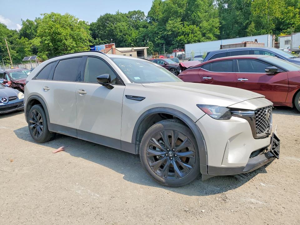 Photo 4 from auction – 2025 MAZDA CX-90 with VIN JM3KKCHD8S1230644
