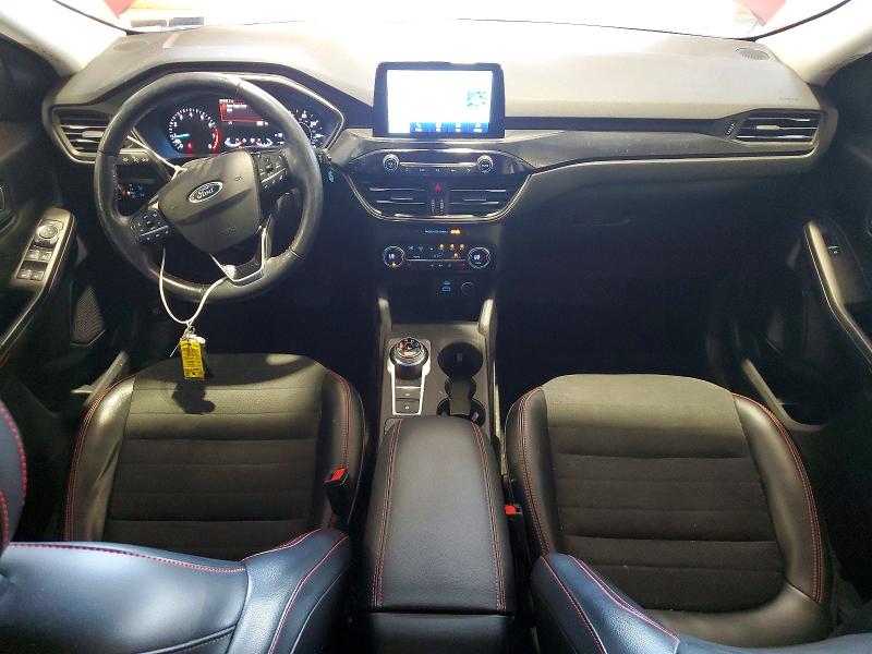 Photo 8 from auction – 2021 FORD ESCAPE with VIN 1FMCU9H94MUA27365