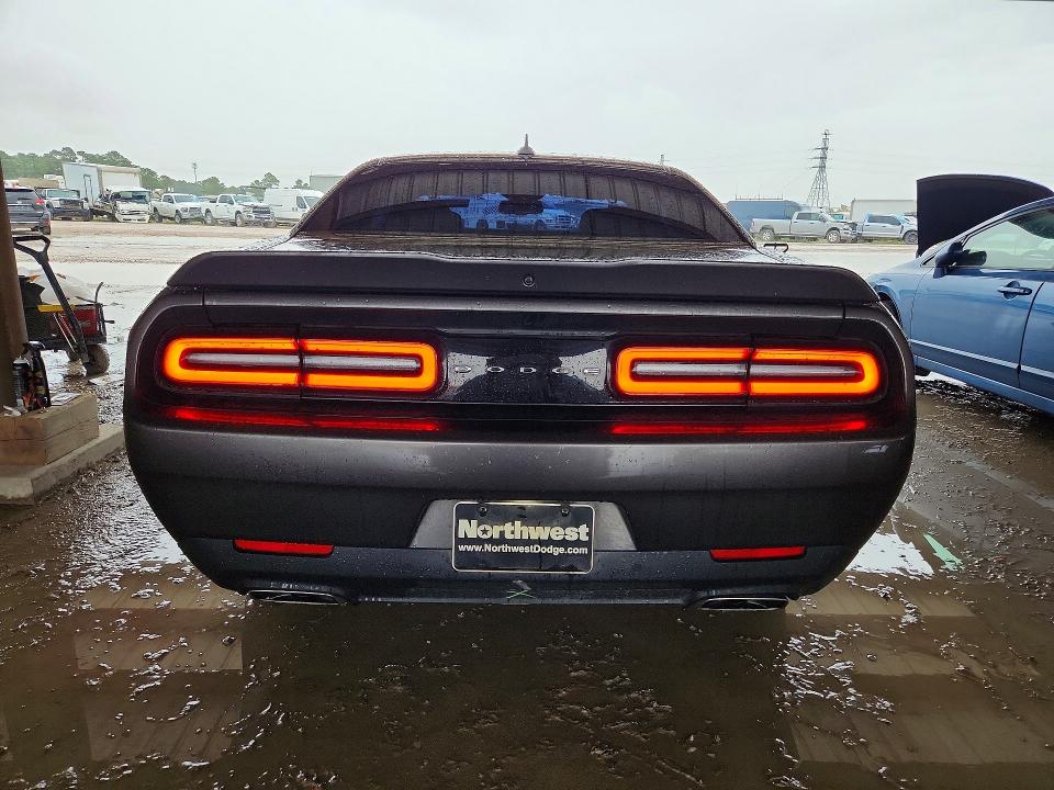 Photo 6 from auction – 2022 DODGE CHALLENGER with VIN 2C3CDZBT6NH207321
