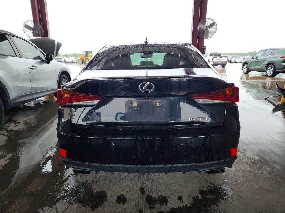 Photo 6 from auction – 2018 LEXUS IS with VIN JTHBA1D27J5076633