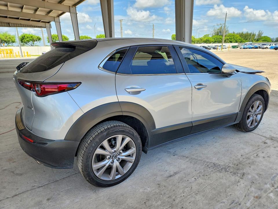Photo 3 from auction – 2021 MAZDA CX-30 with VIN 3MVDMABL8MM252096