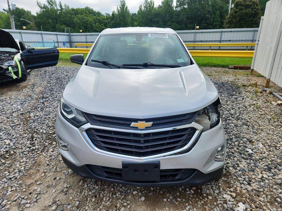 Photo 5 from auction – 2018 CHEVROLET EQUINOX with VIN 3GNAXHEV5JS582892