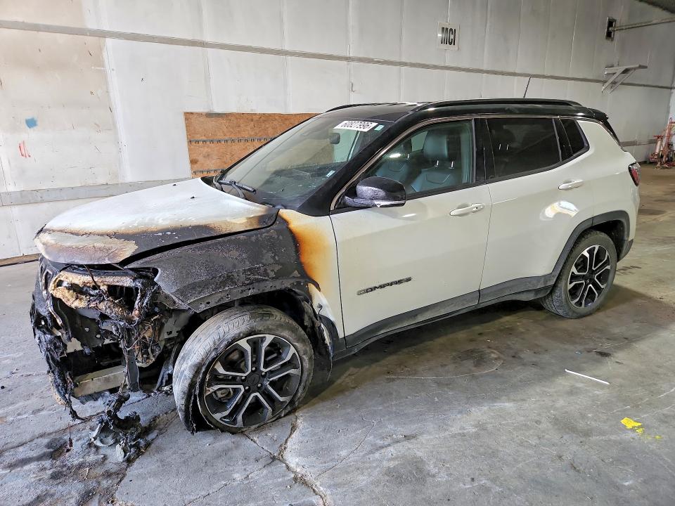 JEEP COMPASS 2023 with VIN 3C4NJDCN8PT552571 - Photo from auction