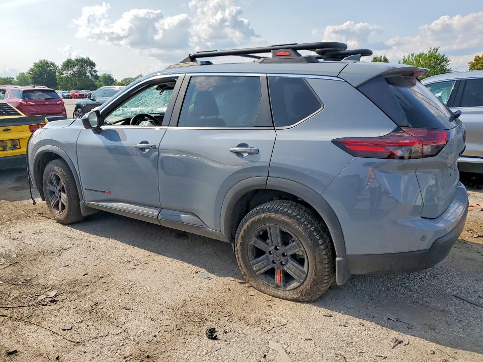 Photo 2 from auction – 2025 NISSAN ROGUE with VIN 5N1BT3BB2SC784033