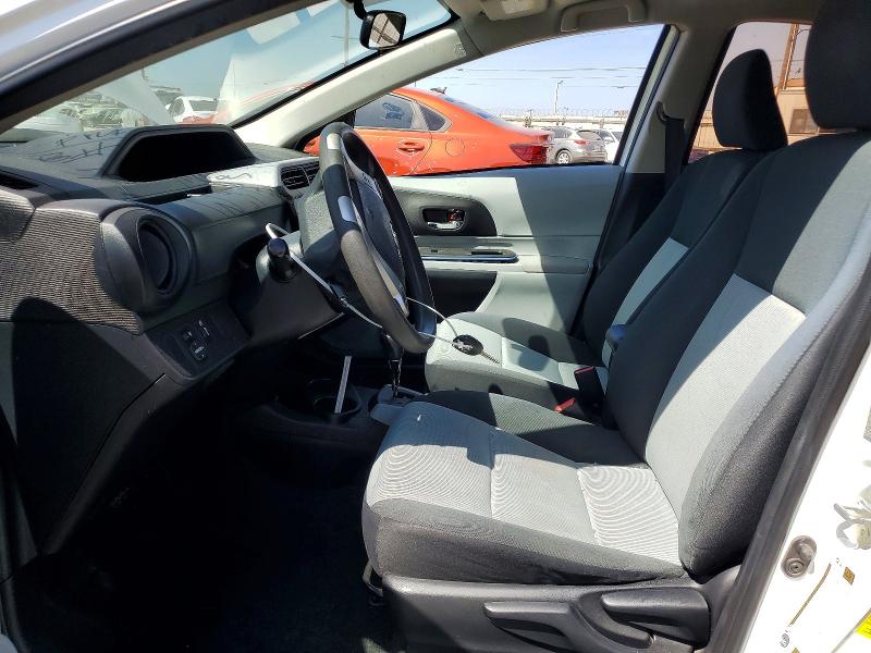 Photo 7 from auction – 2012 TOYOTA PRIUS C with VIN JTDKDTB35C1527939