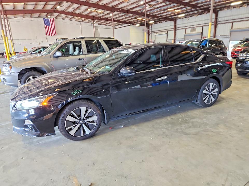 NISSAN ALTIMA 2021 with VIN 1N4BL4EV0MN341750 - Photo from auction