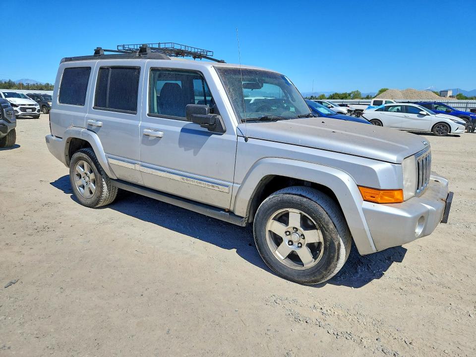 Фото 4 с аукциона – 2010 JEEP COMMANDER с VIN 1J4RG4GK3AC127630