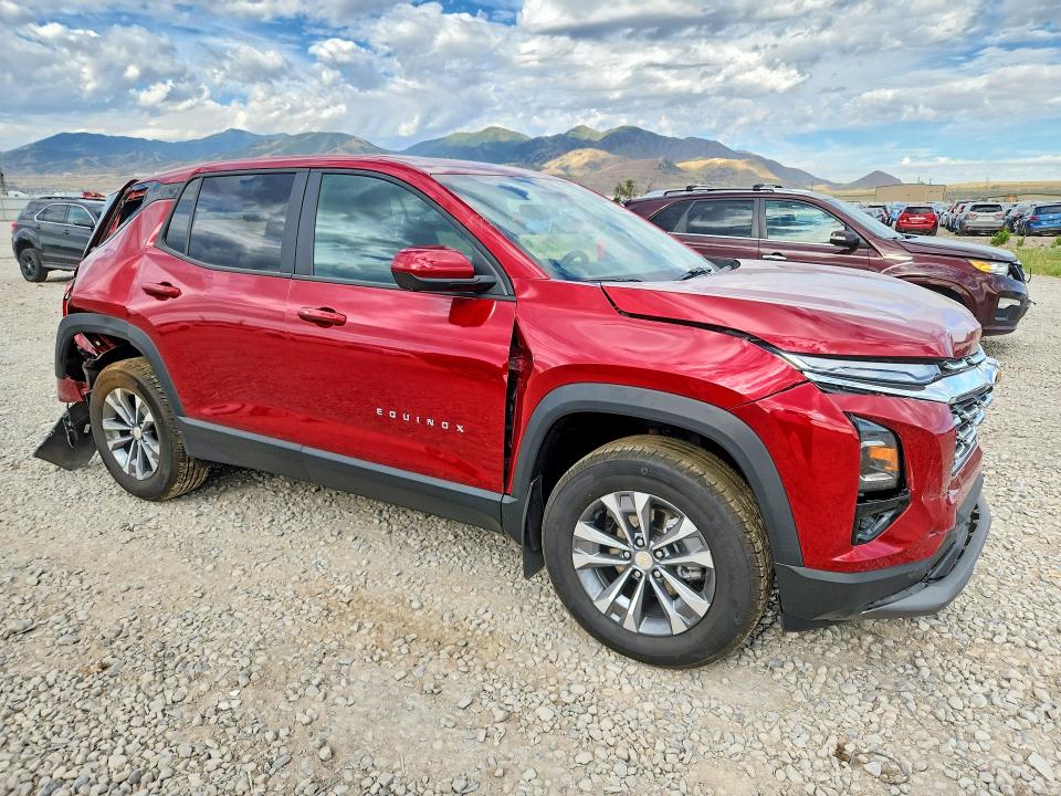 Photo 4 from auction – 2026 CHEVROLET EQUINOX with VIN 3GNAXPEG5TL262903
