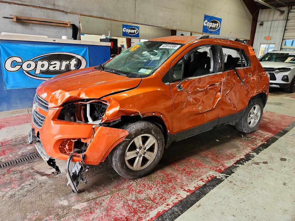 CHEVROLET TRAX 2015 with VIN KL7CJRSB2FB234762 - Photo from auction