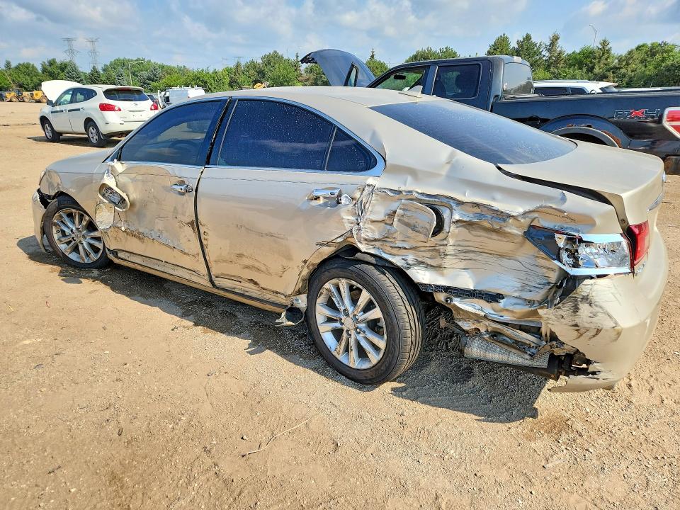 Photo 2 from auction – 2010 LEXUS ES with VIN JTHBK1EG6A2389276