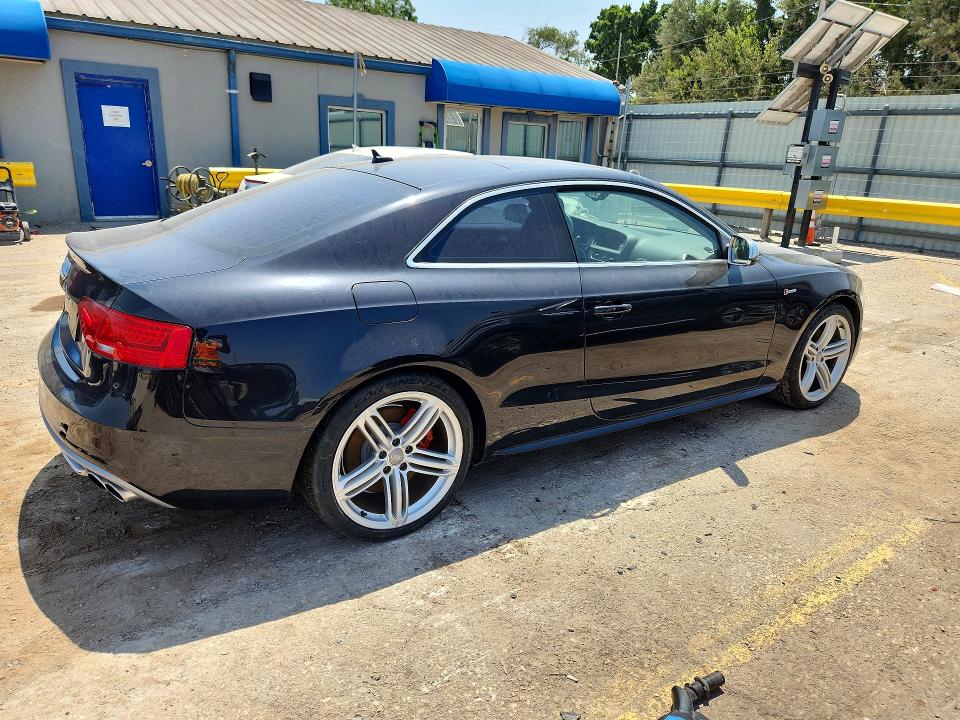 Photo 3 from auction – 2013 AUDI S5 with VIN WAUCGAFR8DA024225