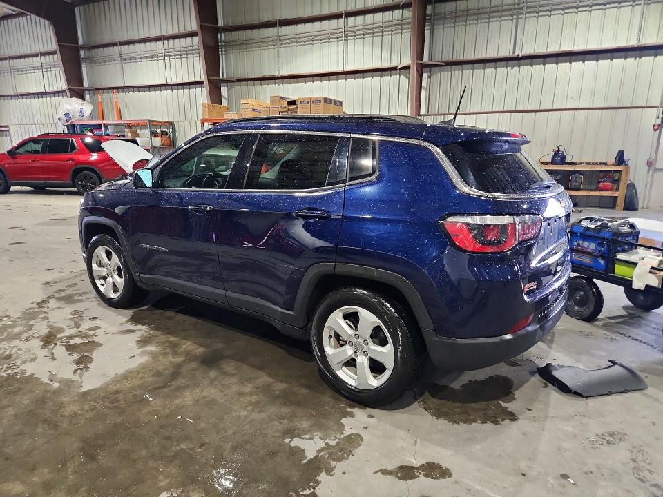 Photo 2 from auction – 2019 JEEP COMPASS with VIN 3C4NJCBB6KT692323
