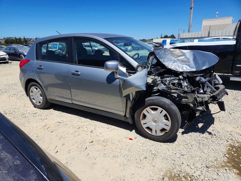 Photo 4 from auction – 2010 NISSAN VERSA with VIN 3N1BC1CP7AL414978