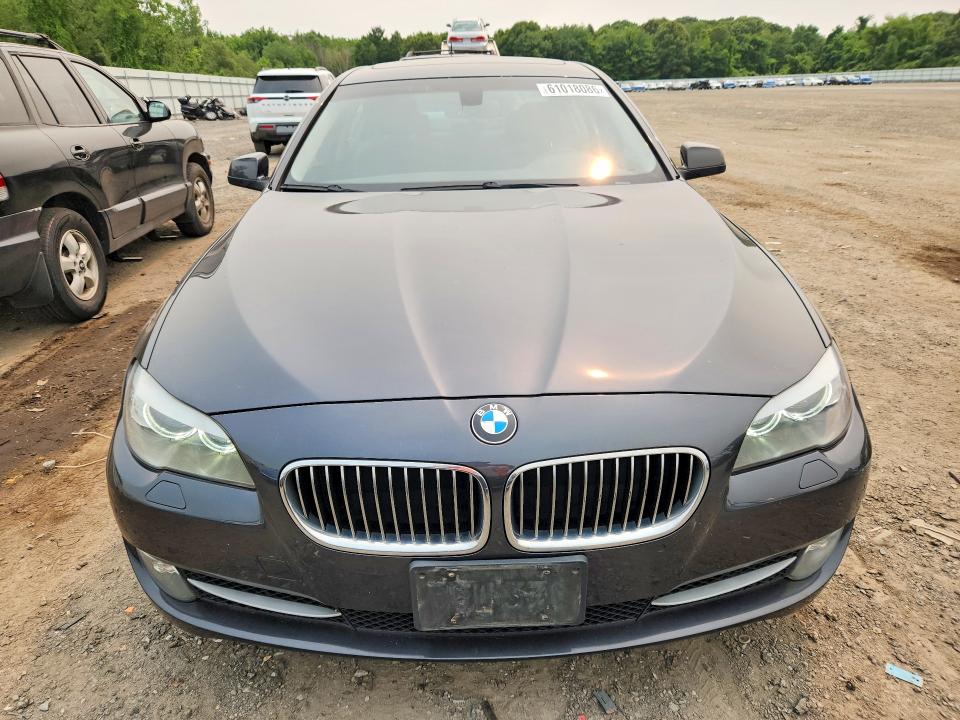 Photo 5 from auction – 2013 BMW 528 with VIN WBAXH5C57DD114567
