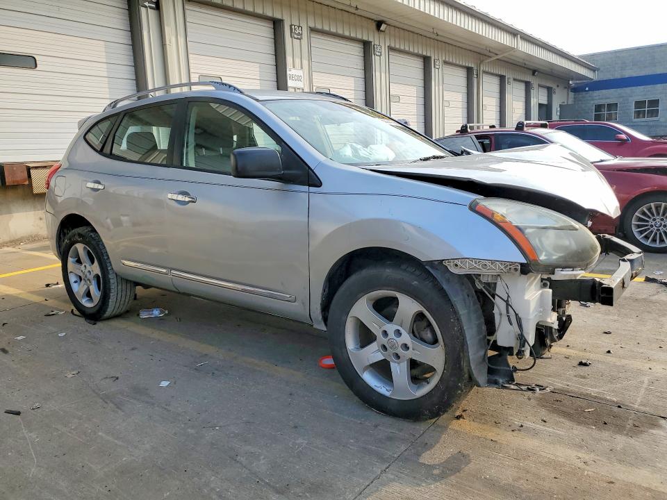 Photo 4 from auction – 2014 NISSAN ROGUE with VIN JN8AS5MT9EW615509