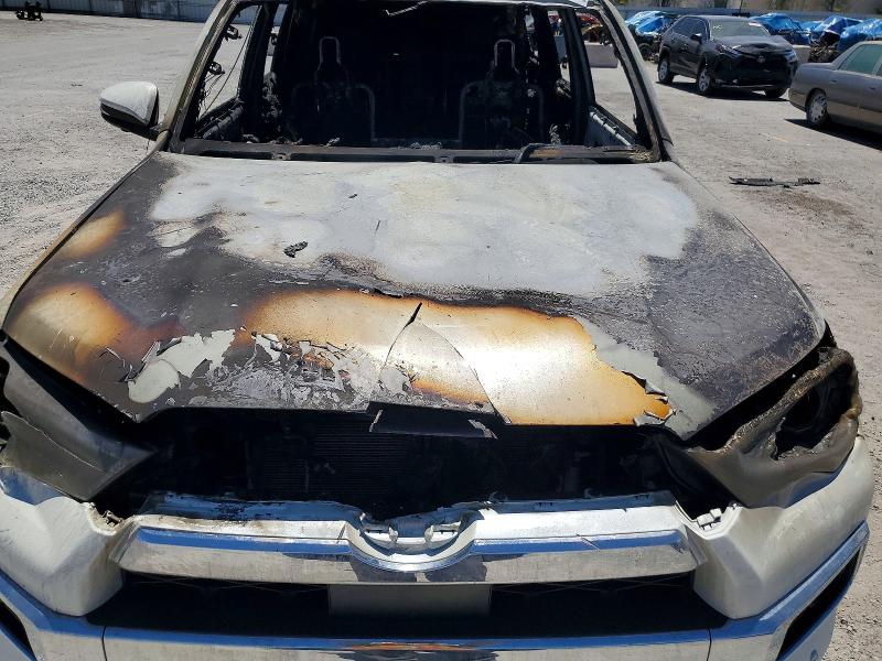 Photo 12 from auction – 2023 TOYOTA 4RUNNER with VIN JTEKU5JR4P6132771