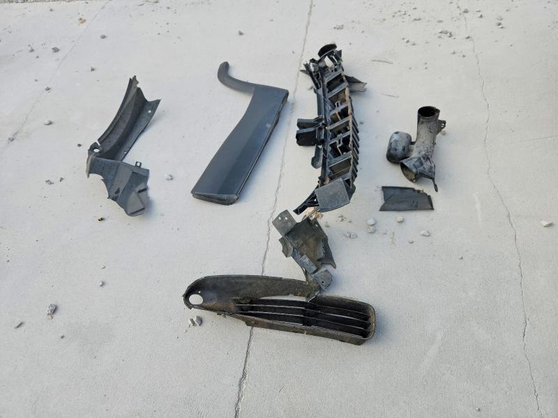 Photo 13 from auction – 2021 GMC ACADIA with VIN 1GKKNML42MZ222352