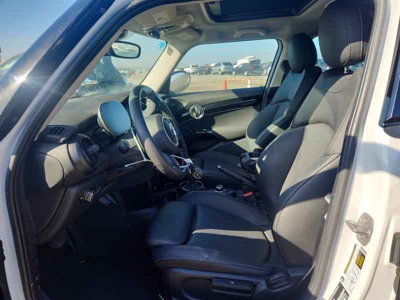 Zdjęcie 7 z aukcji – 2024 MINI COOPER z VIN WMW53DK0XR2W03859