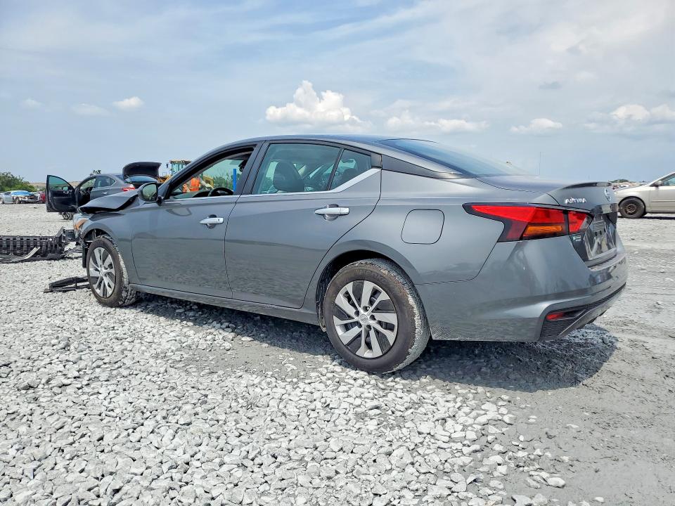 Photo 2 from auction – 2021 NISSAN ALTIMA with VIN 1N4BL4BV2MN346856