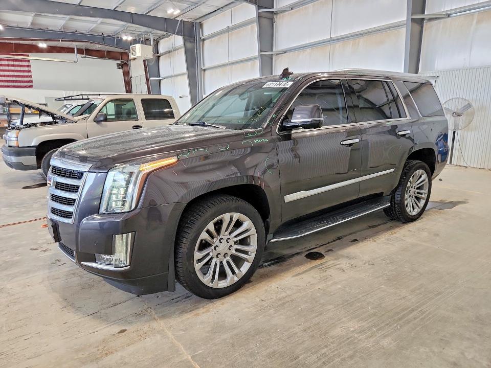 CADILLAC ESCALADE 2016 with VIN 1GYS4BKJ9GR429412 - Photo from auction