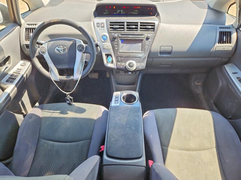 Photo 8 from auction – 2014 TOYOTA PRIUS V with VIN JTDZN3EU9E3324852